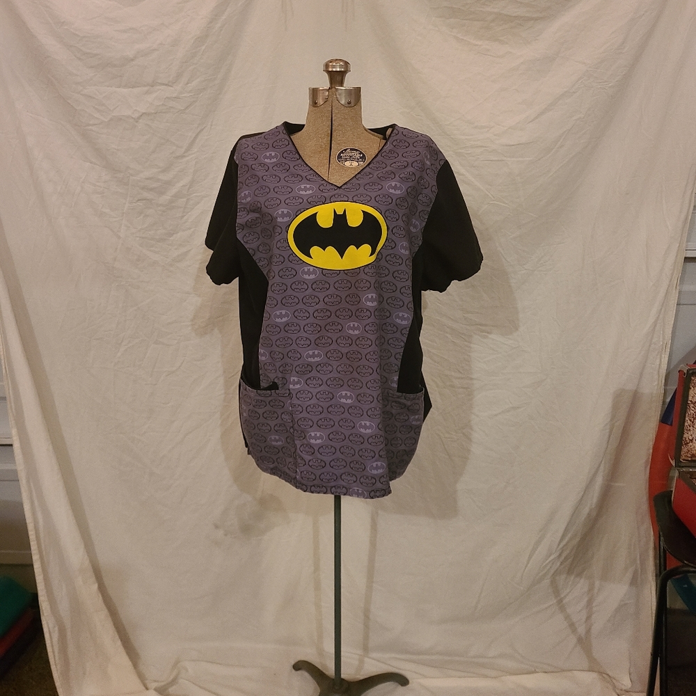 Lot of 5 scrub tops. All size XL